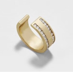 Pearl ear clip fashion charm
