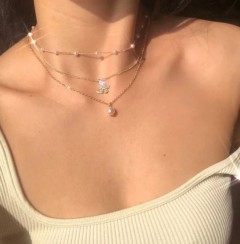 Vintage style butterfly alloy rhinestone necklace
