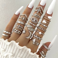 Casual Moon Alloy Iron Inlay Rhinestones Women's Rings Silver