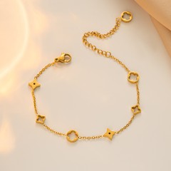 Japanese and Korean fashion four-leaf clover necklace