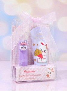 Lip stick & Lip scrub Purple