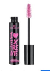 I love extreme mascara