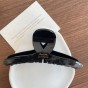 Retro Korean Style Women's Geometric Solid Color Hair Claw